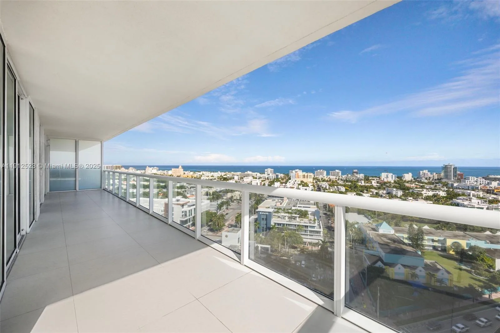 450 Alton Rd # 2007, Miami Beach, FL 33139 photo 5