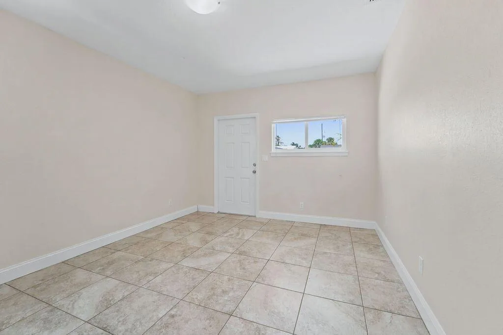 18966 SE Southgate Drive, Jupiter, FL 33469 photo 12