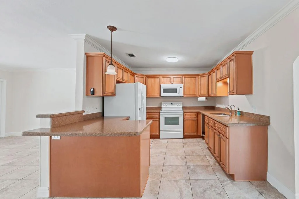 18966 SE Southgate Drive, Jupiter, FL 33469 photo 5
