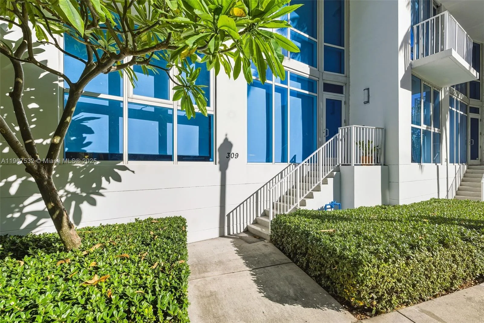 2020 N Bayshore # TH103, Miami, FL 33137 photo 2
