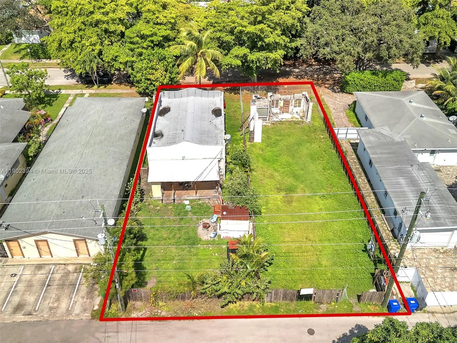 1928 Dewey St, Hollywood, FL 33020