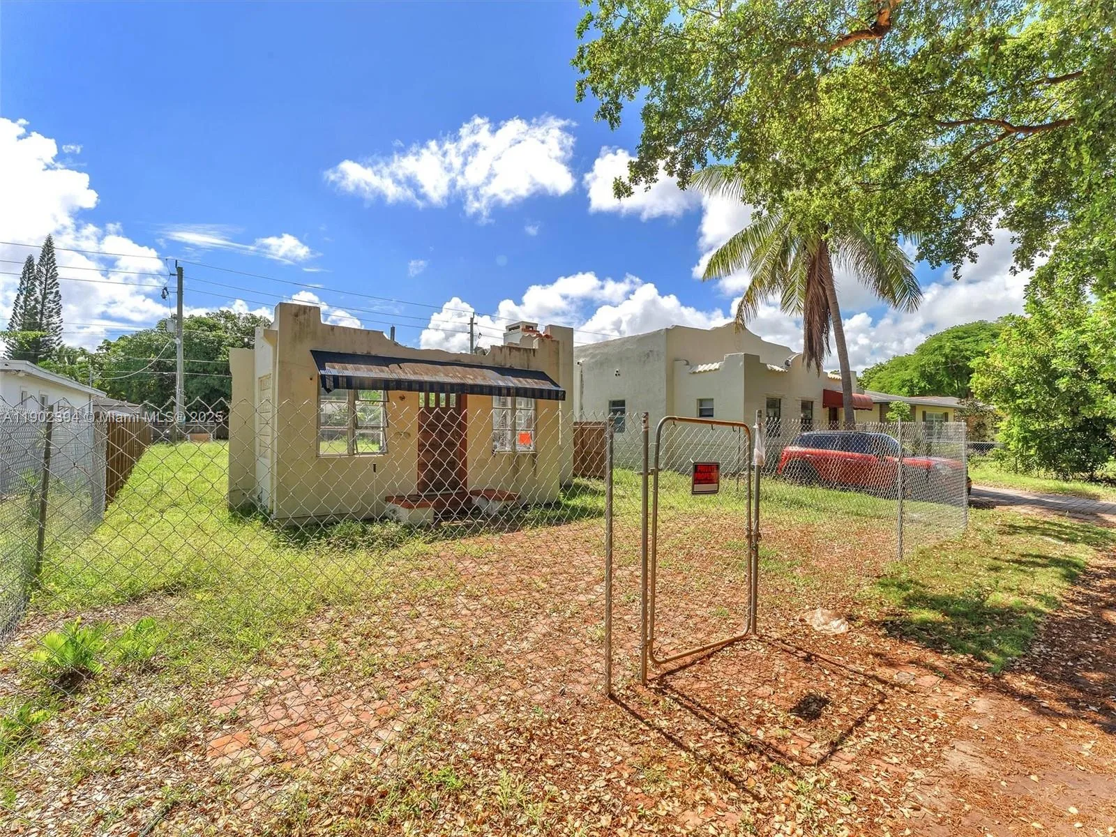 1928 Dewey St, Hollywood, FL 33020 photo 3