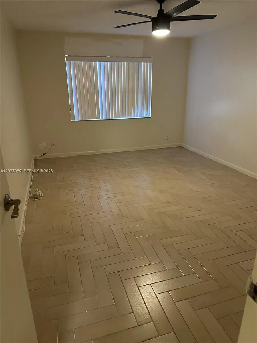 6061 N Falls Cir Dr # 106, Lauderhill, FL 33319 photo 4