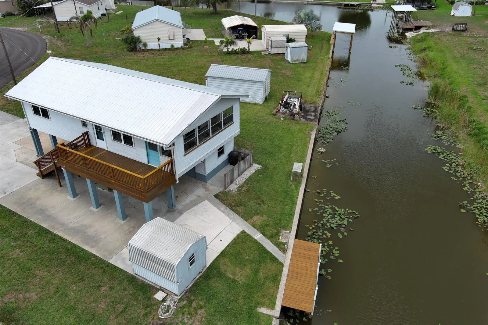 1065 Peach Lane, Okeechobee, FL 34974 photo 8