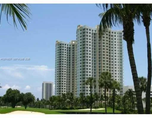 Duo Hallandale photo 2