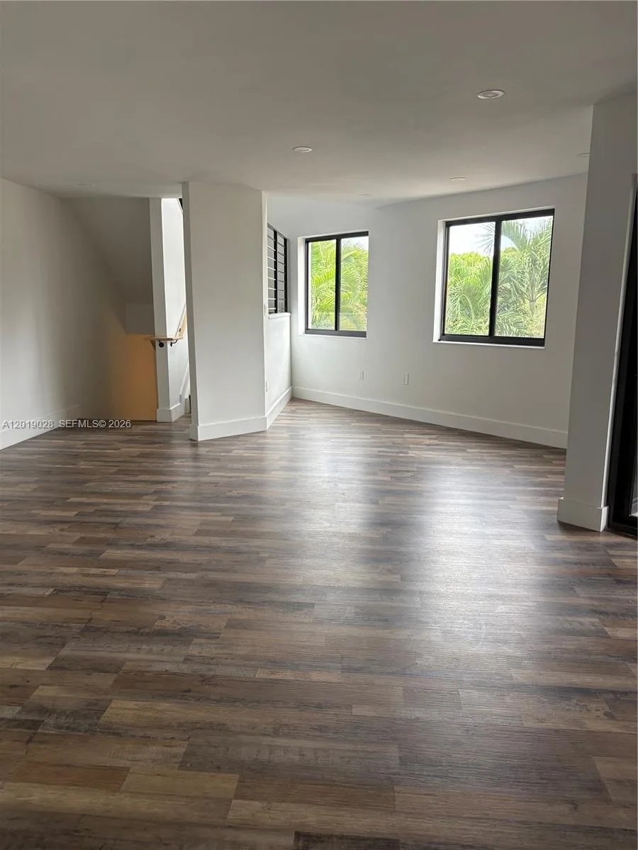 1405 SW 122nd Ave # 10-13, Miami, FL 33184 photo 6