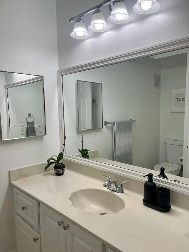 301 Racquet Club Rd # 305, Weston, FL 33326 photo 11
