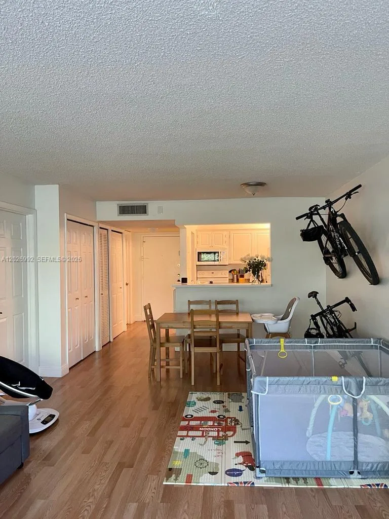 301 Racquet Club Rd # 305, Weston, FL 33326 photo 9