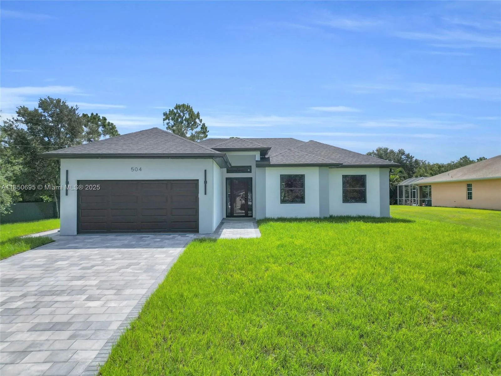 504 HENRY AVE, Lehigh Acres, FL 33972 photo 2