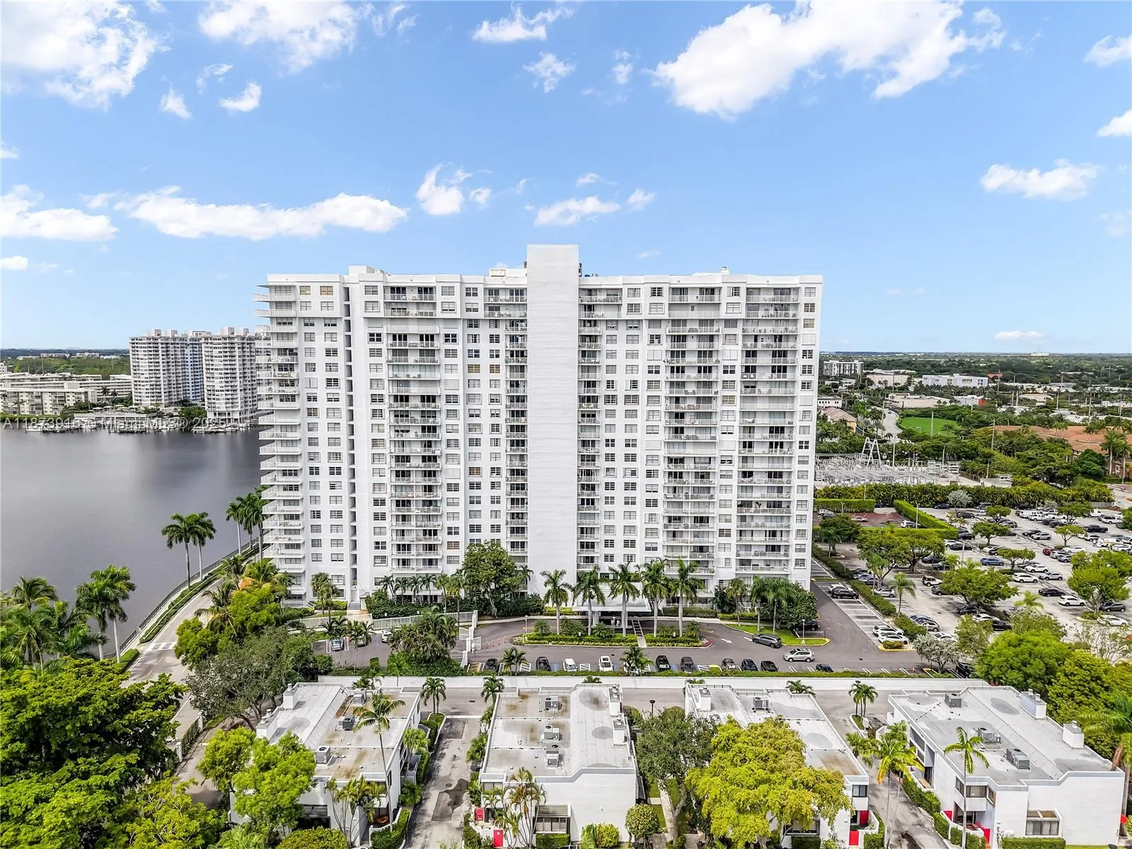 2851 NE 183rd St # 809E, Aventura, FL 33160 photo 3