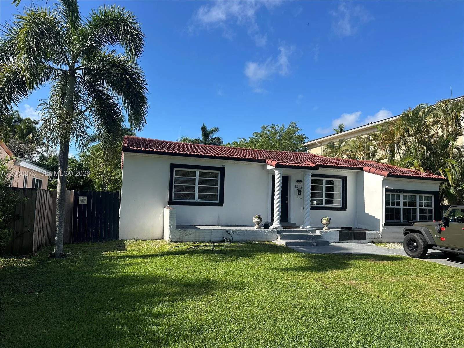 1422 Wiley St, Hollywood, FL 33020