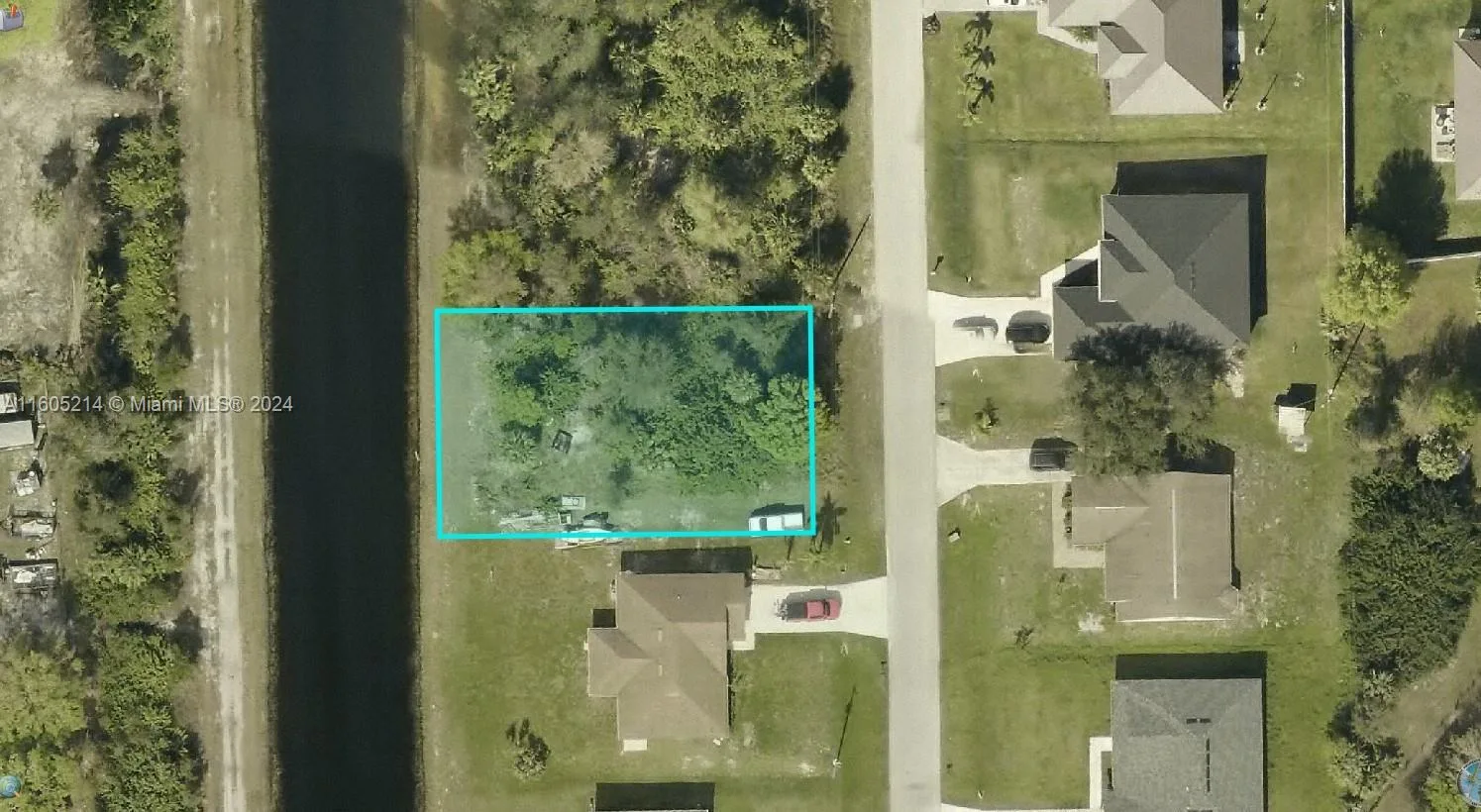 6137 HIGGINS, Fort Myers, FL 33905
