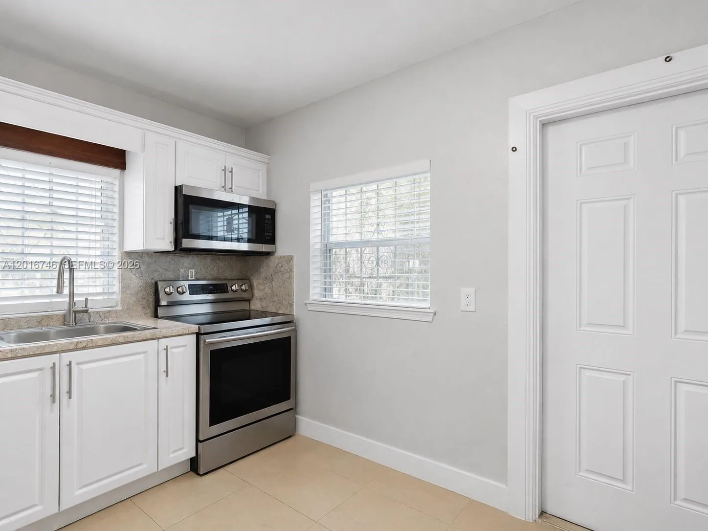 1111 NW 77th St, Miami, FL 33150 photo 4