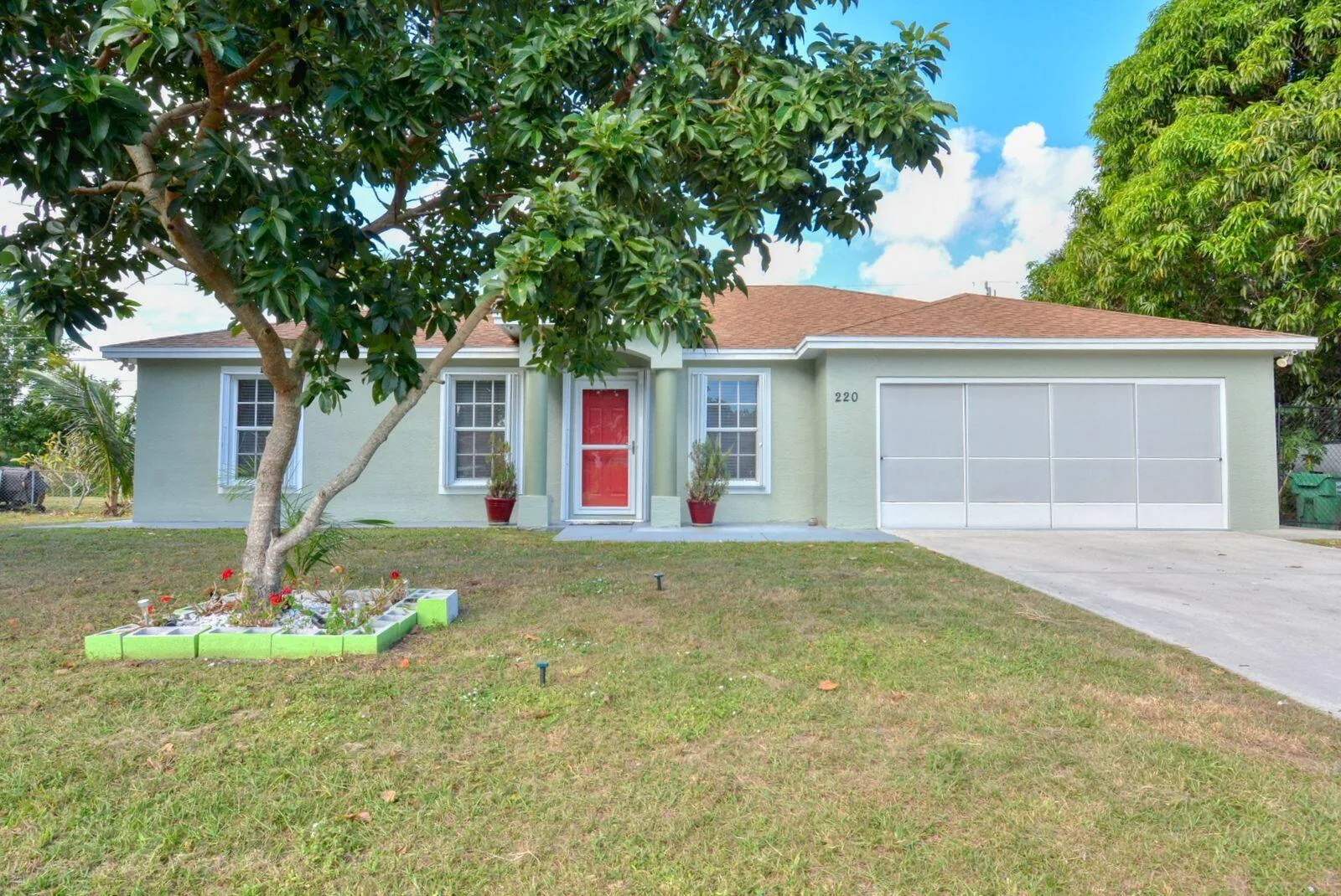 220 W Arbor Avenue, Port St. Lucie, FL 34952 photo 2