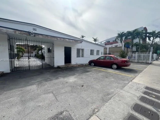 2900 W Flagler St # 11, Miami, FL 33135 — zdjęcie 3