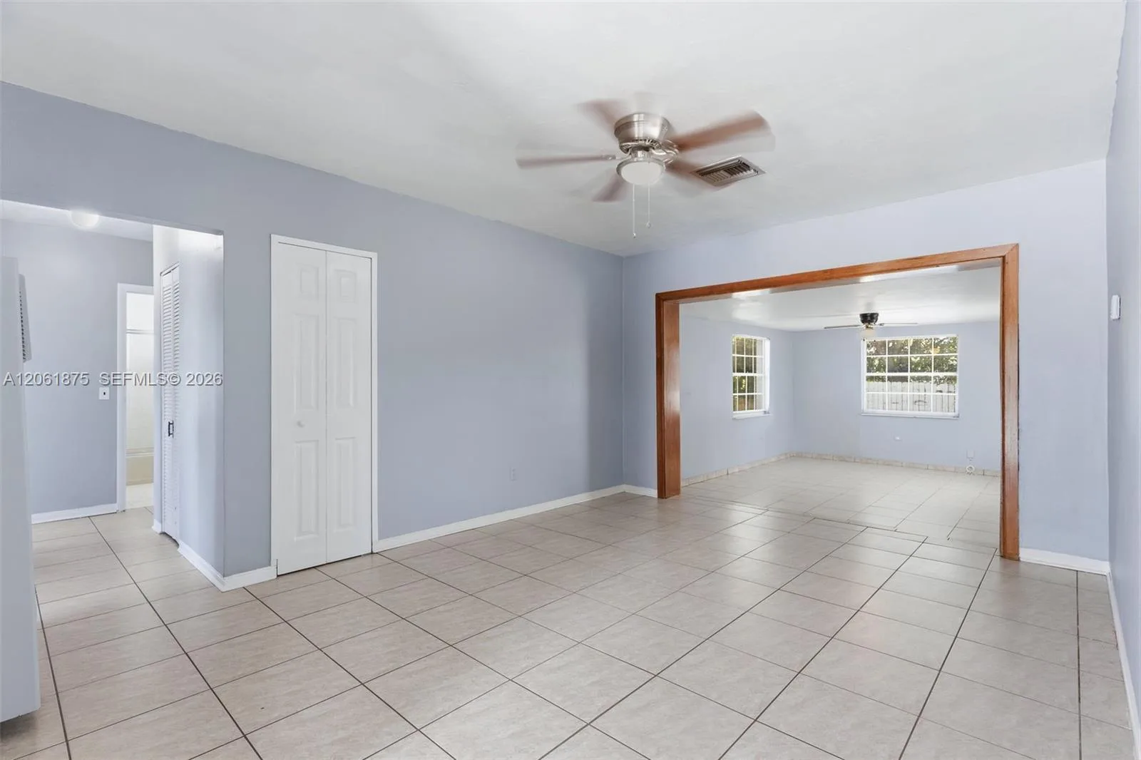 998 W 68th St, Hialeah, FL 33014 photo 10