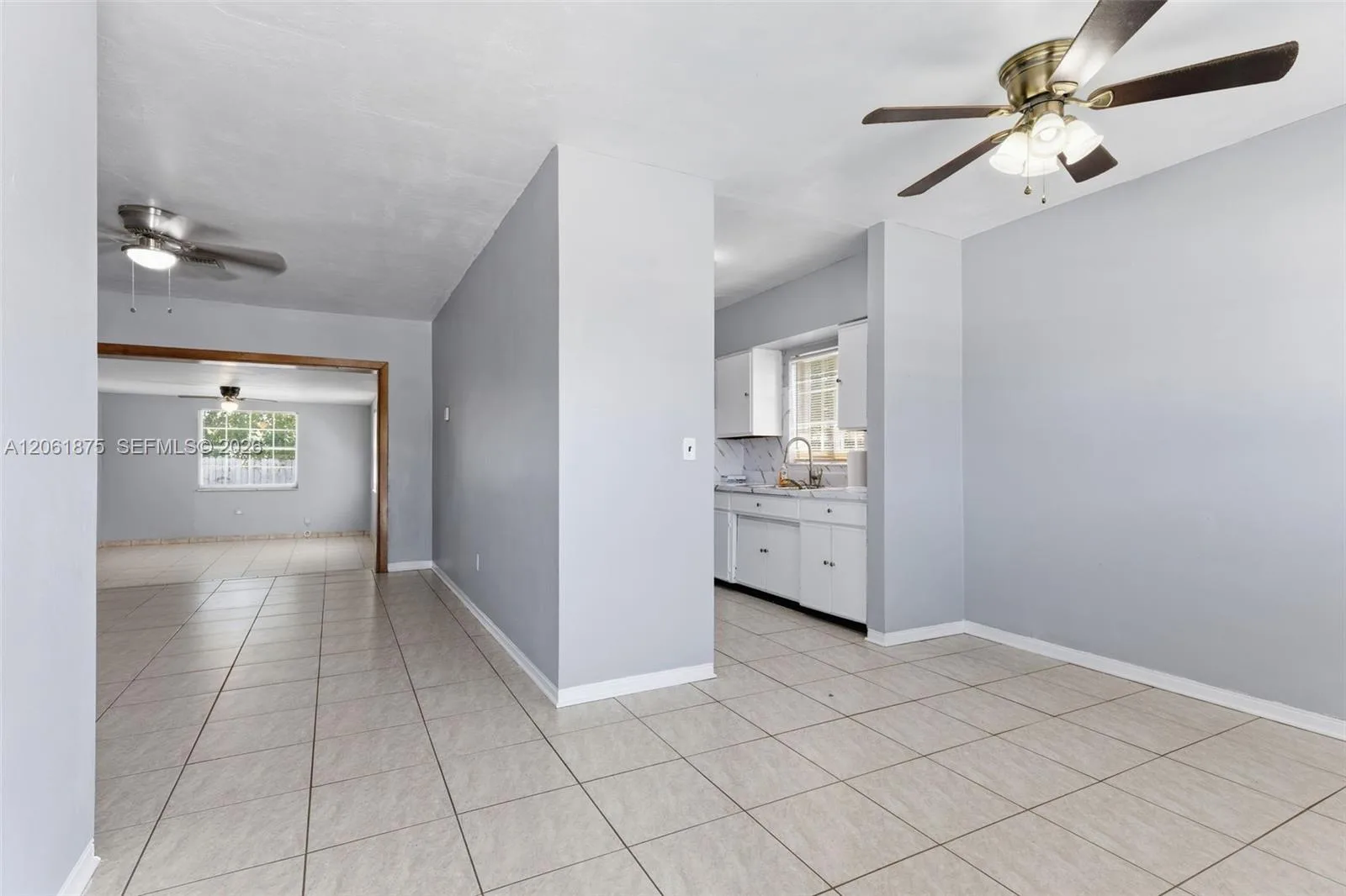 998 W 68th St, Hialeah, FL 33014 photo 5