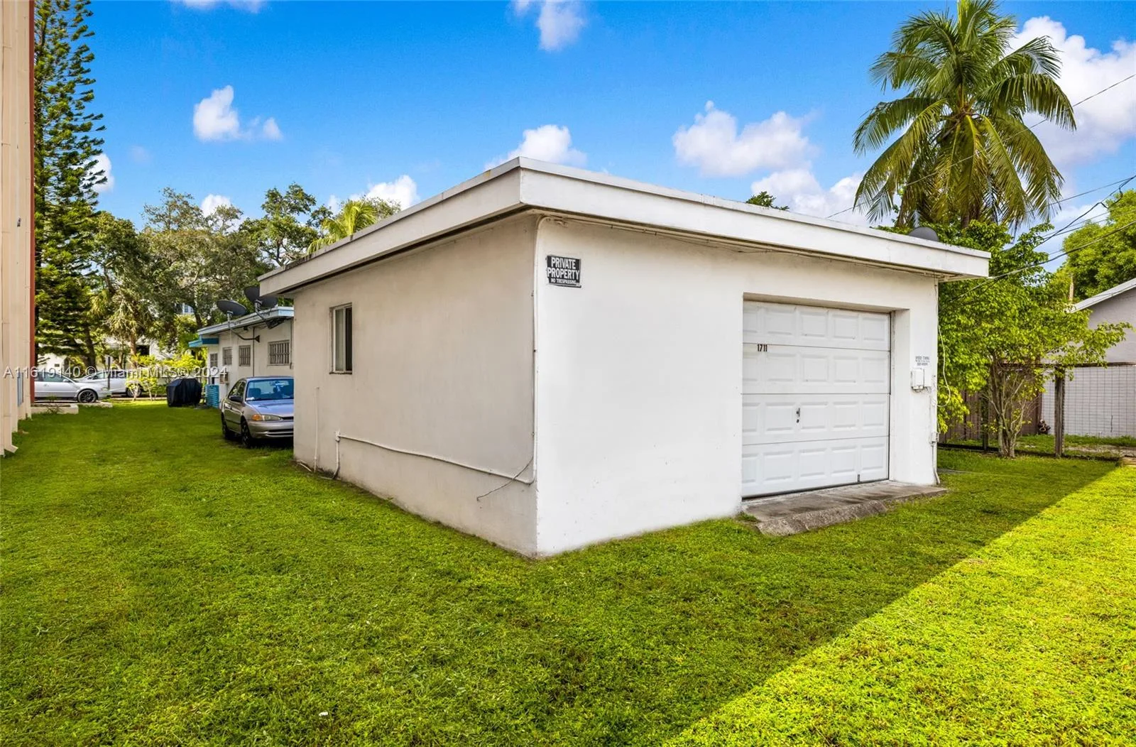 1711 Buchanan St, Hollywood, FL 33020 photo 6