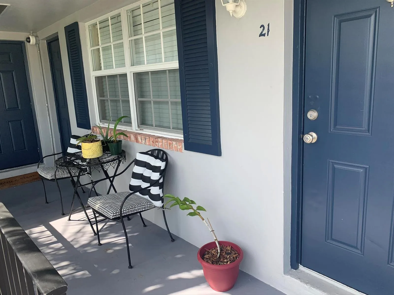 2701 MIDDLE RIVER Drive # 21, Fort Lauderdale, FL 33306