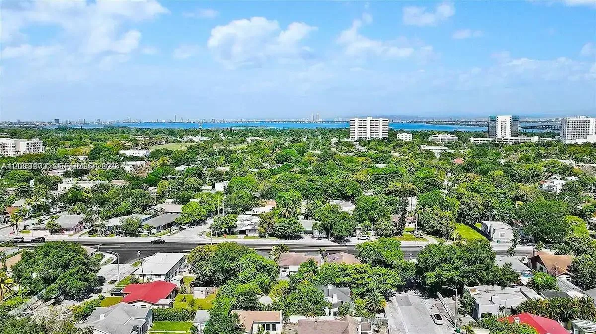 11 NW 47th Ter, Miami, FL 33127 photo 7