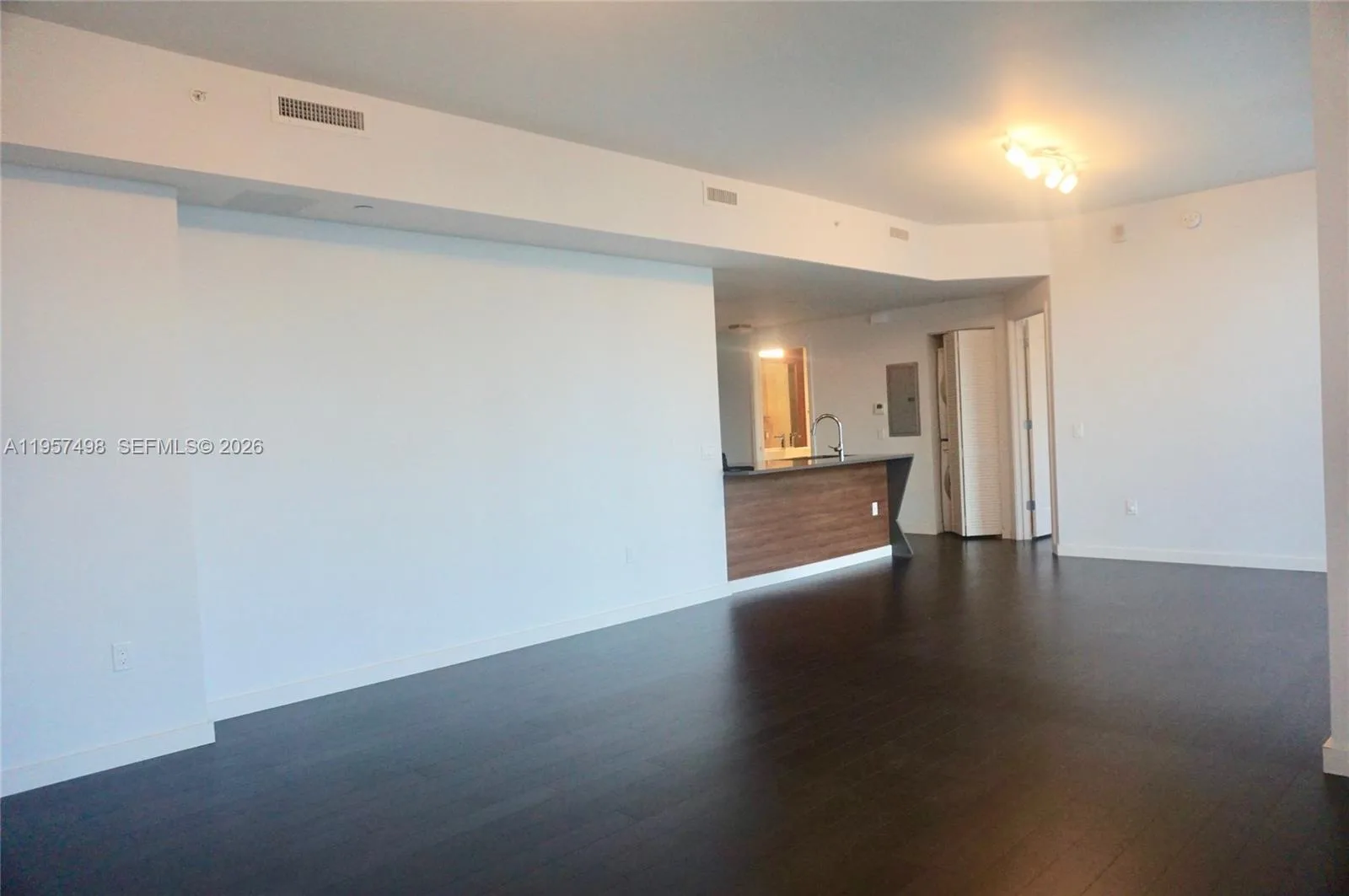 601 NE 27TH ST # 1706, Miami, FL 33137 photo 3