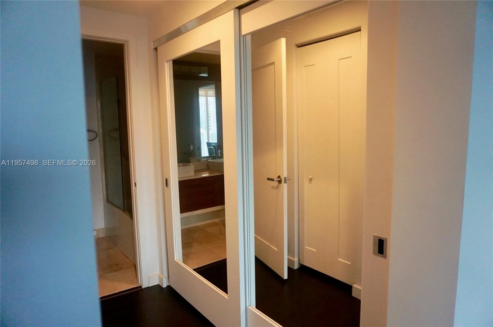 601 NE 27TH ST # 1706, Miami, FL 33137 photo 9