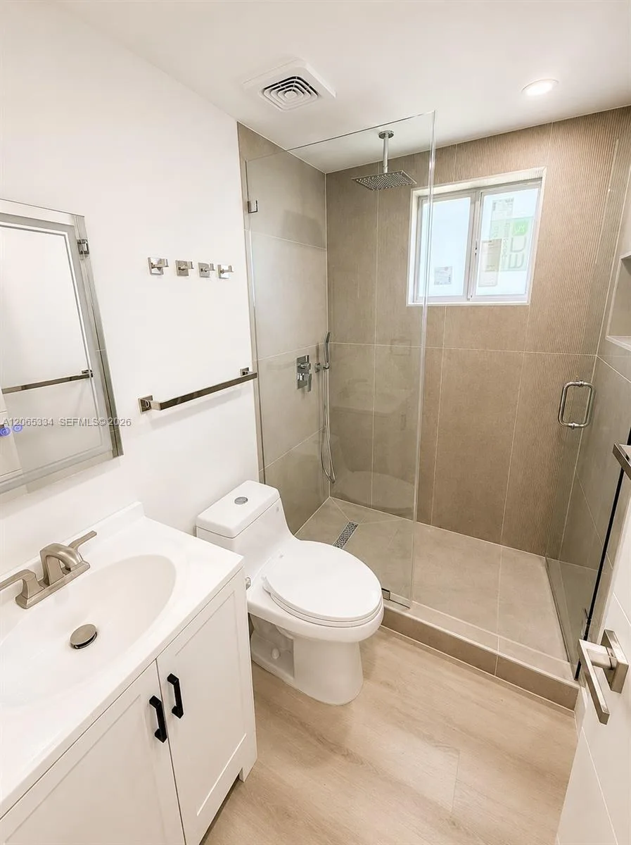 470 NE 130th St, North Miami, FL 33161 photo 12