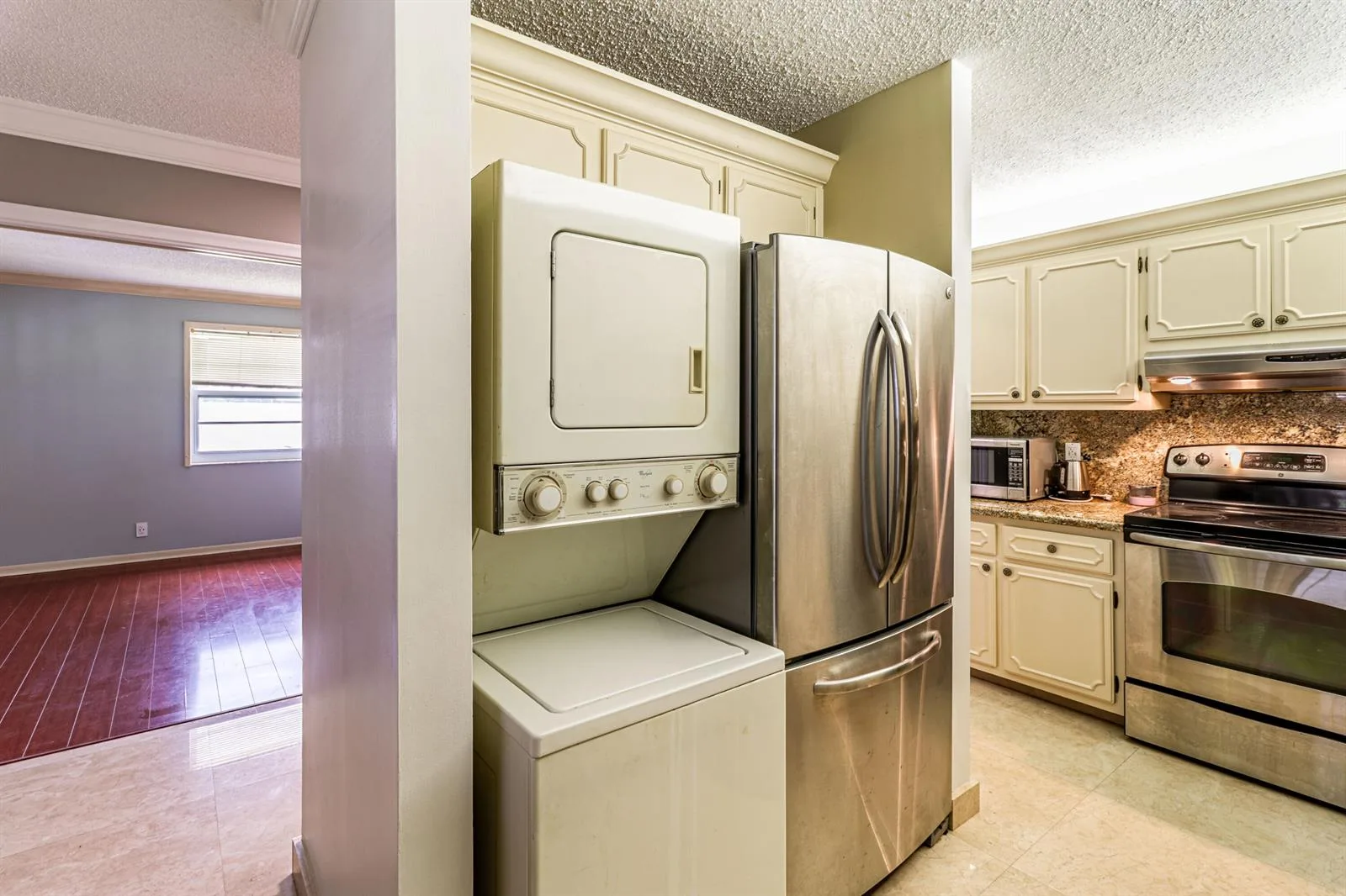 2460 Juniper Drive # 201, Delray Beach, FL 33445 photo 7