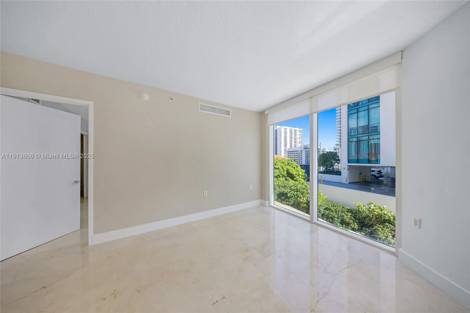 150 Sunny Isles Blvd # 601, Sunny Isles Beach, FL 33160 photo 12