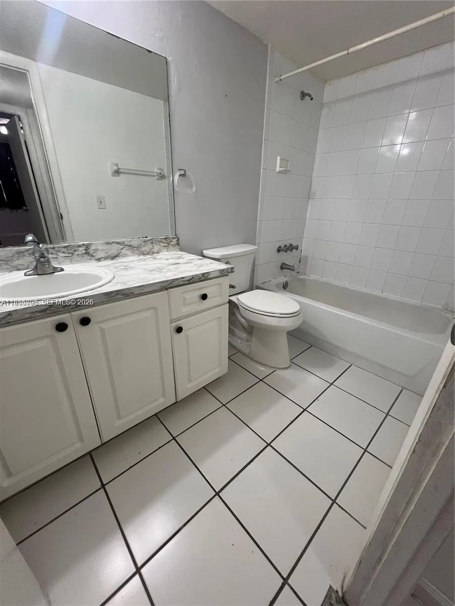 8307 SW 142nd Ave # F105, Miami, FL 33183 photo 10
