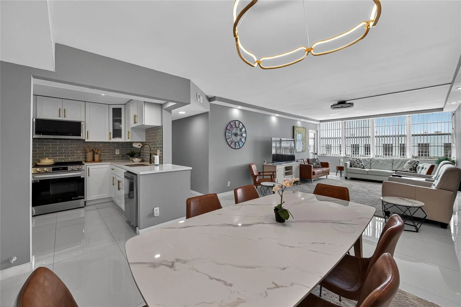 1160 N Federal Highway # 1022, Fort Lauderdale, FL 33304