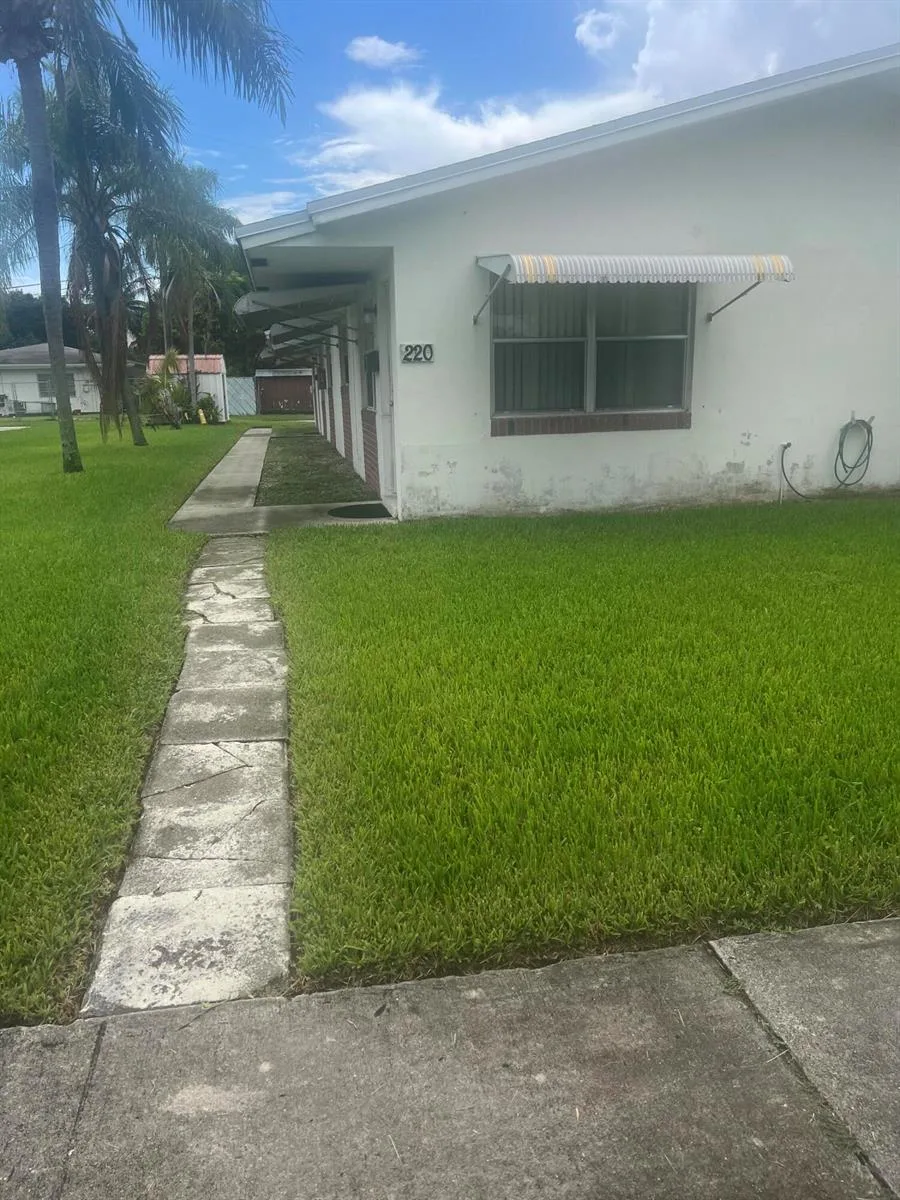 220 NE 1st Street # 2, Dania Beach, FL 33004