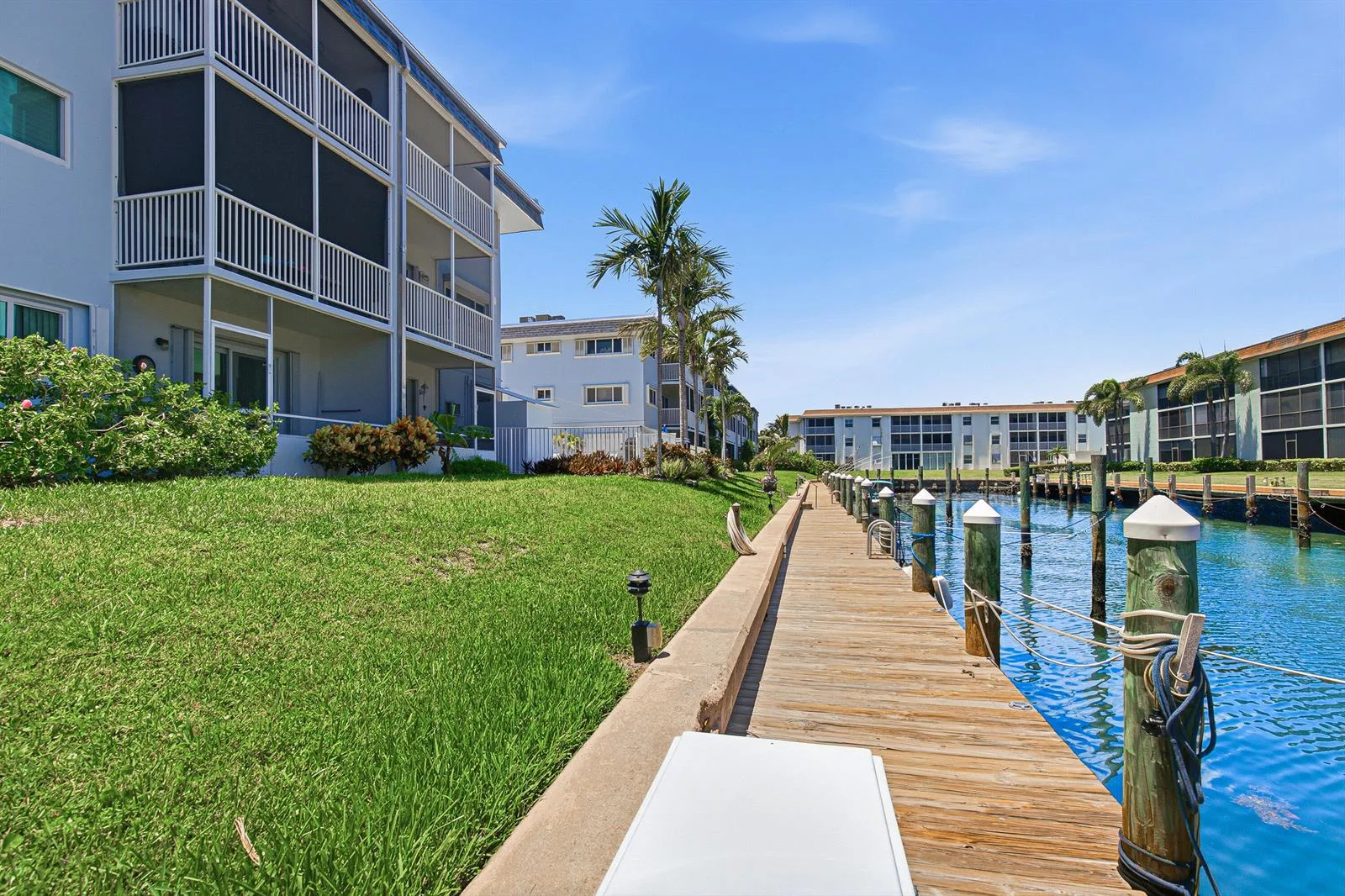 111 Doolen Court # 110, North Palm Beach, FL 33408