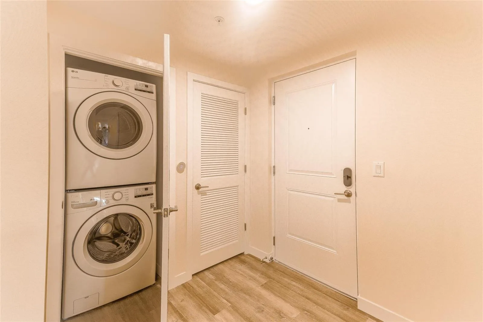8894 NW 44th Street # 5-314, Sunrise, FL 33351 photo 3