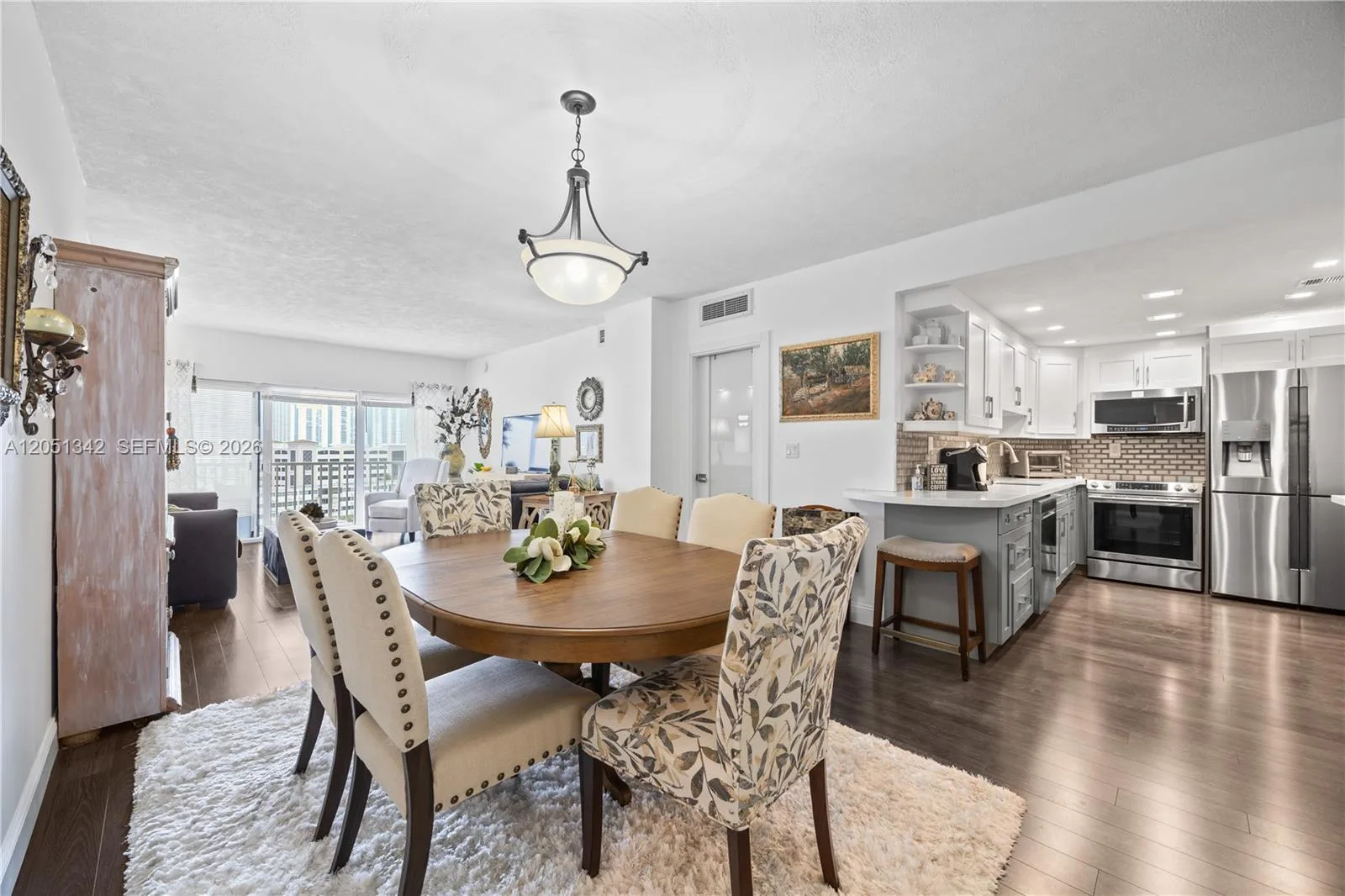 300 Bayview Dr # 903, Sunny Isles Beach, FL 33160 photo 7