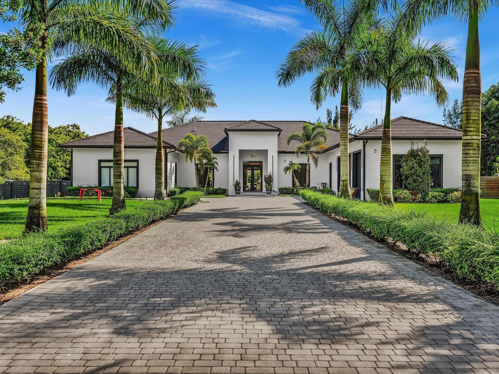 6122 SW 173RD Way, Southwest Ranches, FL 33331 photo 3
