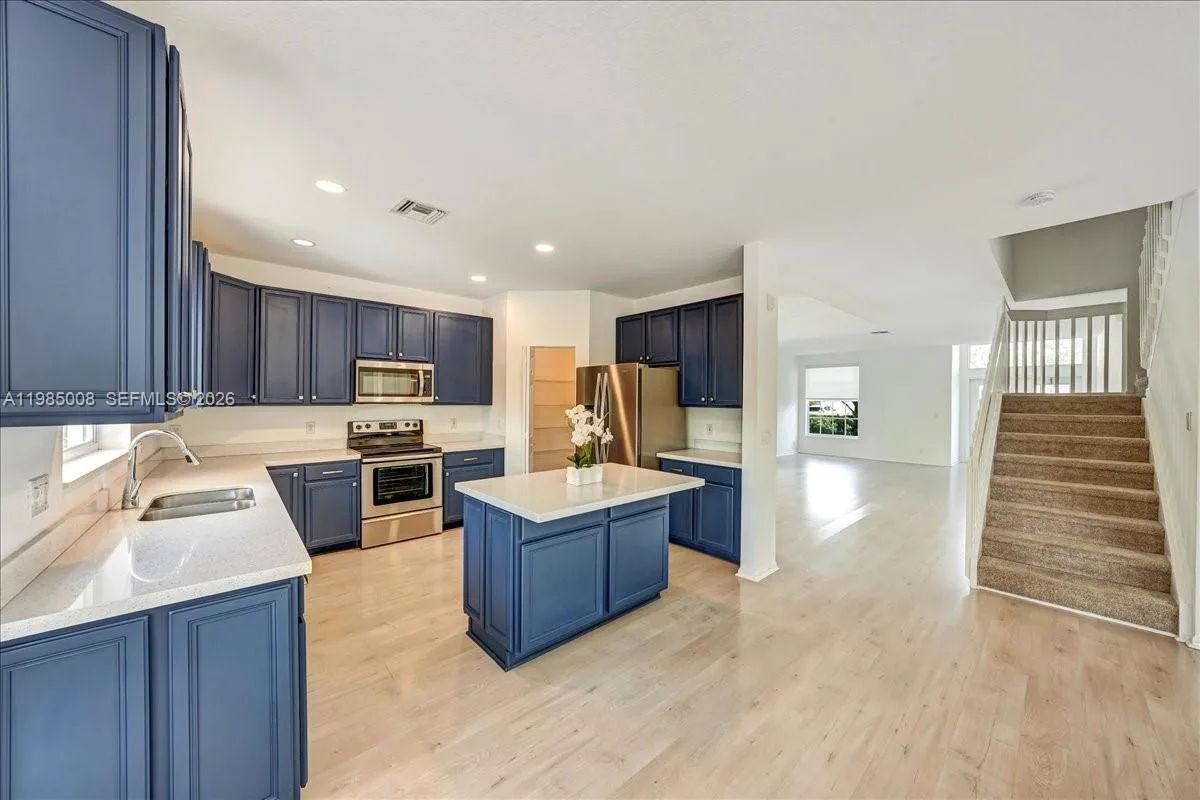 4202 Bahia Isle Cir, Wellington, FL 33449 photo 11