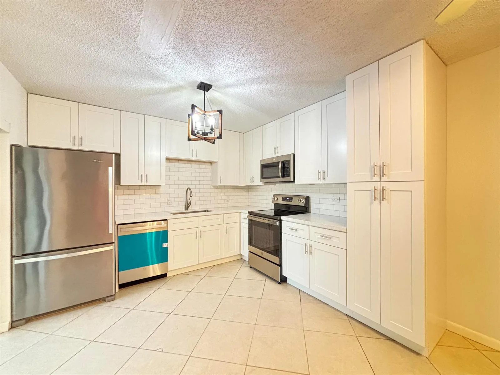 2110 21st Lane, Palm Beach Gardens, FL 33418 photo 5