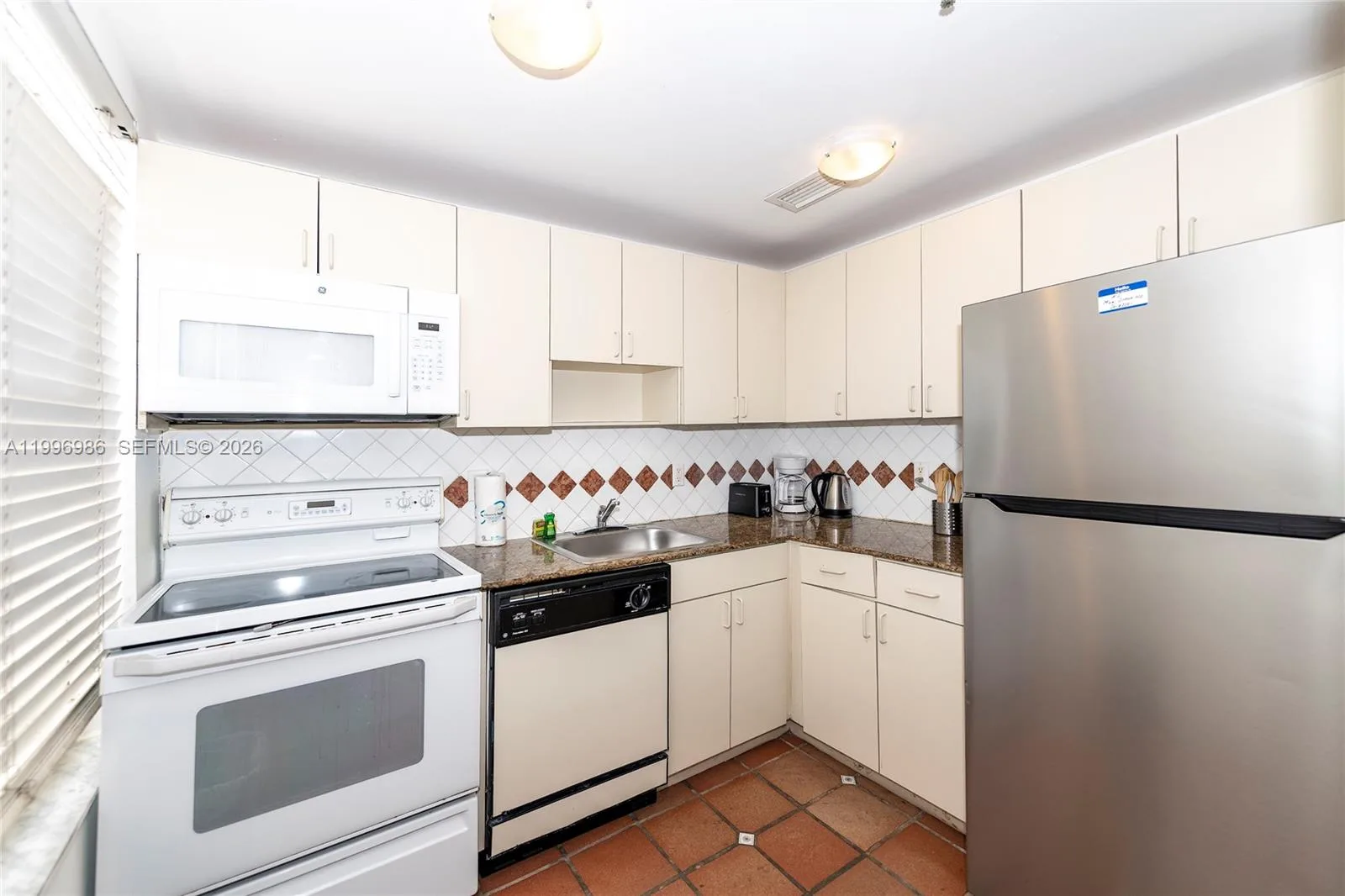 918 Ocean Dr # 203, Miami Beach, FL 33139 photo 7