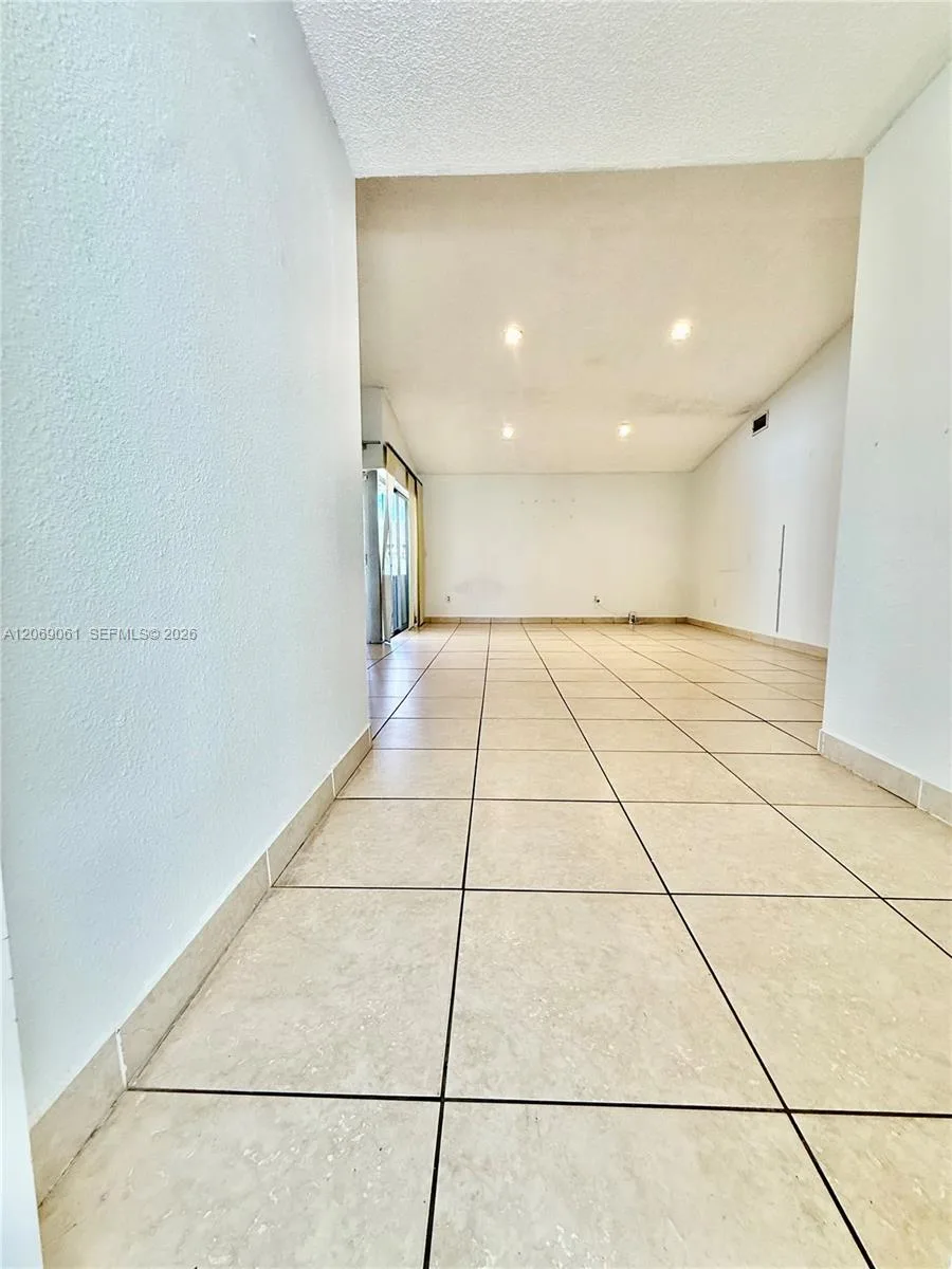 13237 SW 257th Ter, Homestead, FL 33032 photo 3