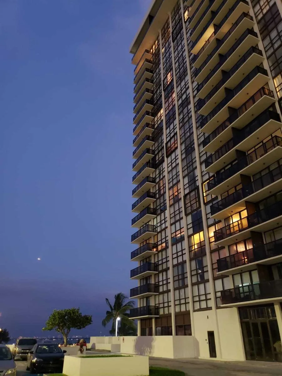 600 NE 36th # 510, Miami, FL 33137