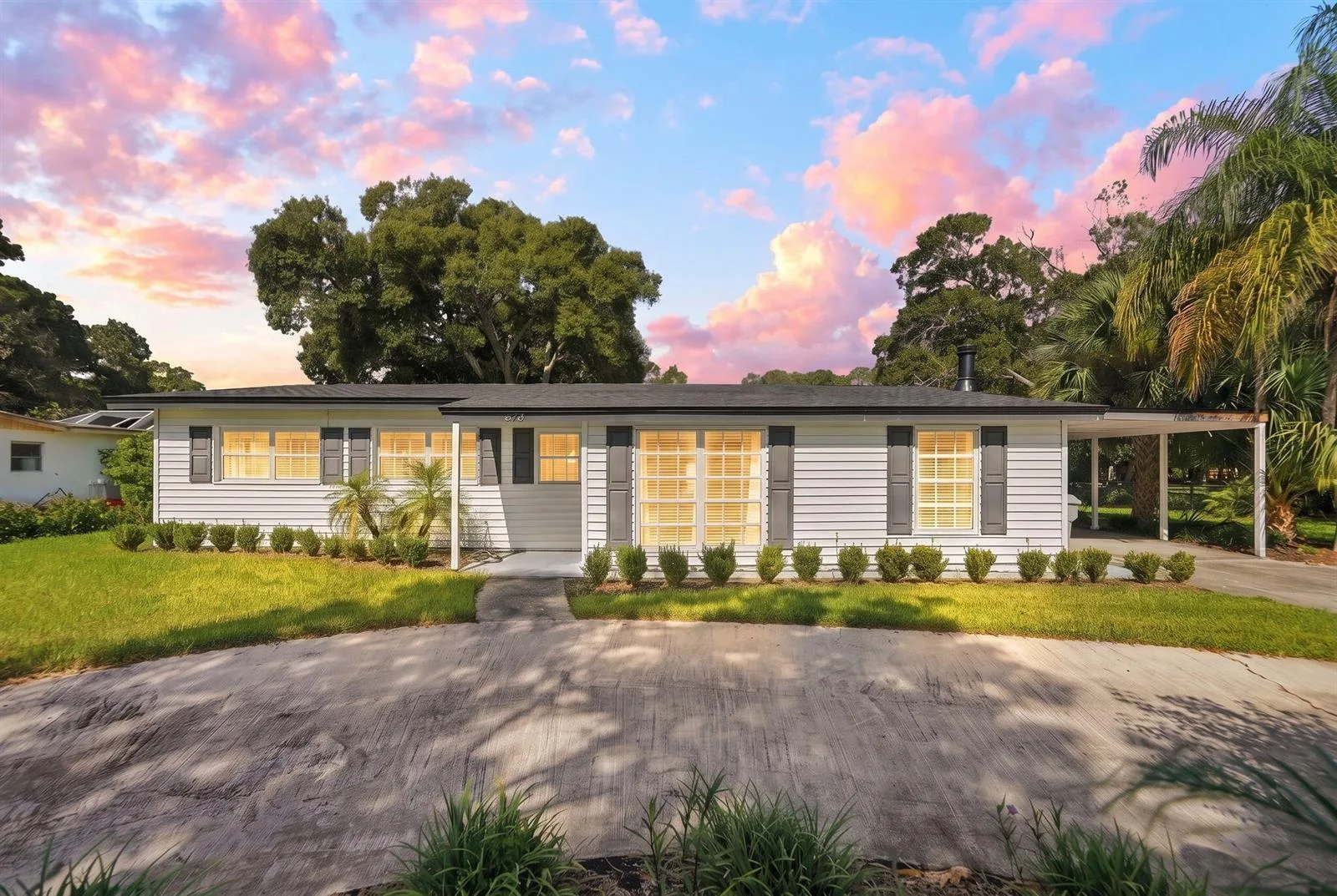 875 28TH Avenue, Vero Beach, FL 32960