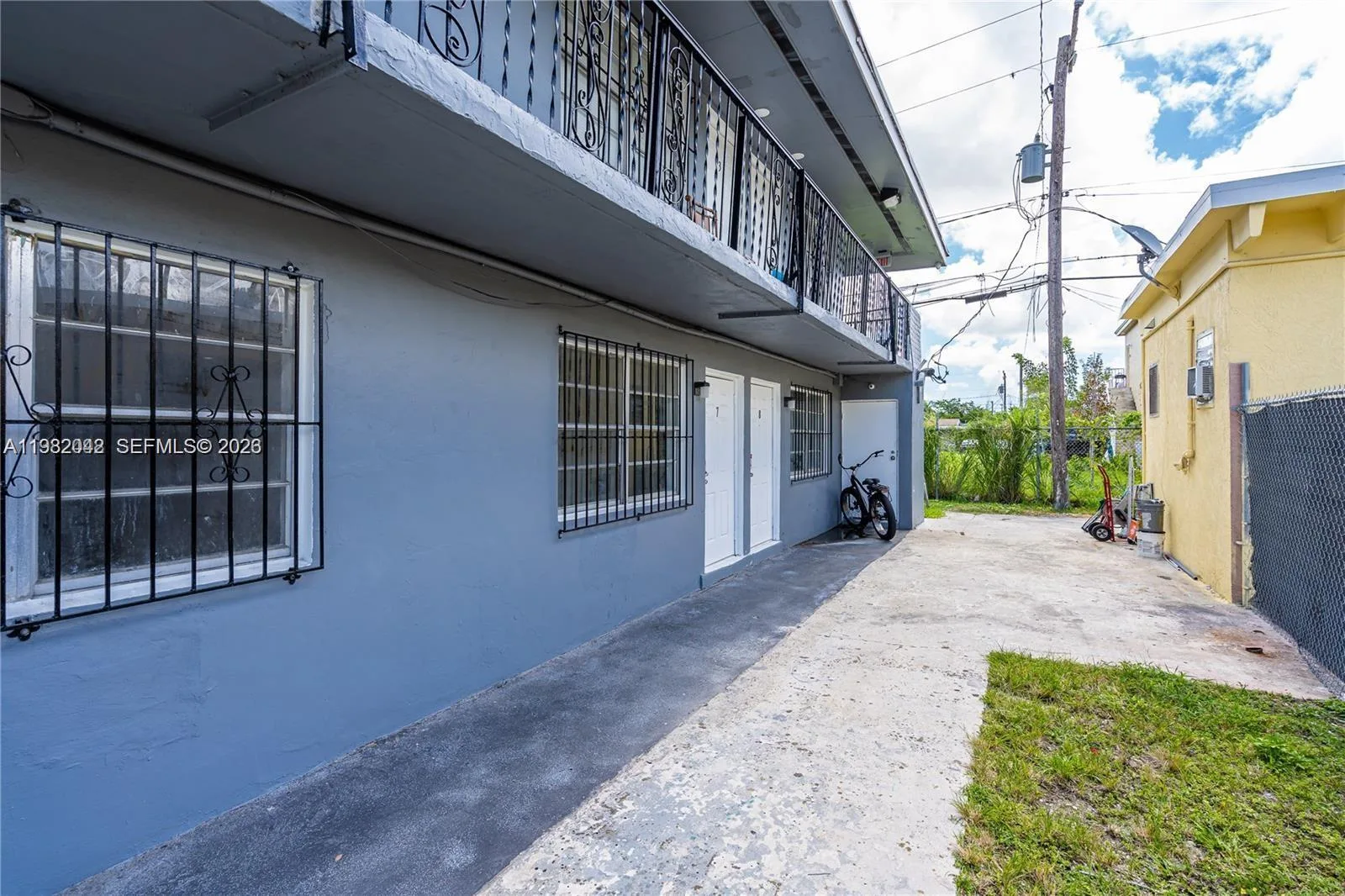 1445 NW 2nd Ave # 3, Florida City, FL 33034 photo 4