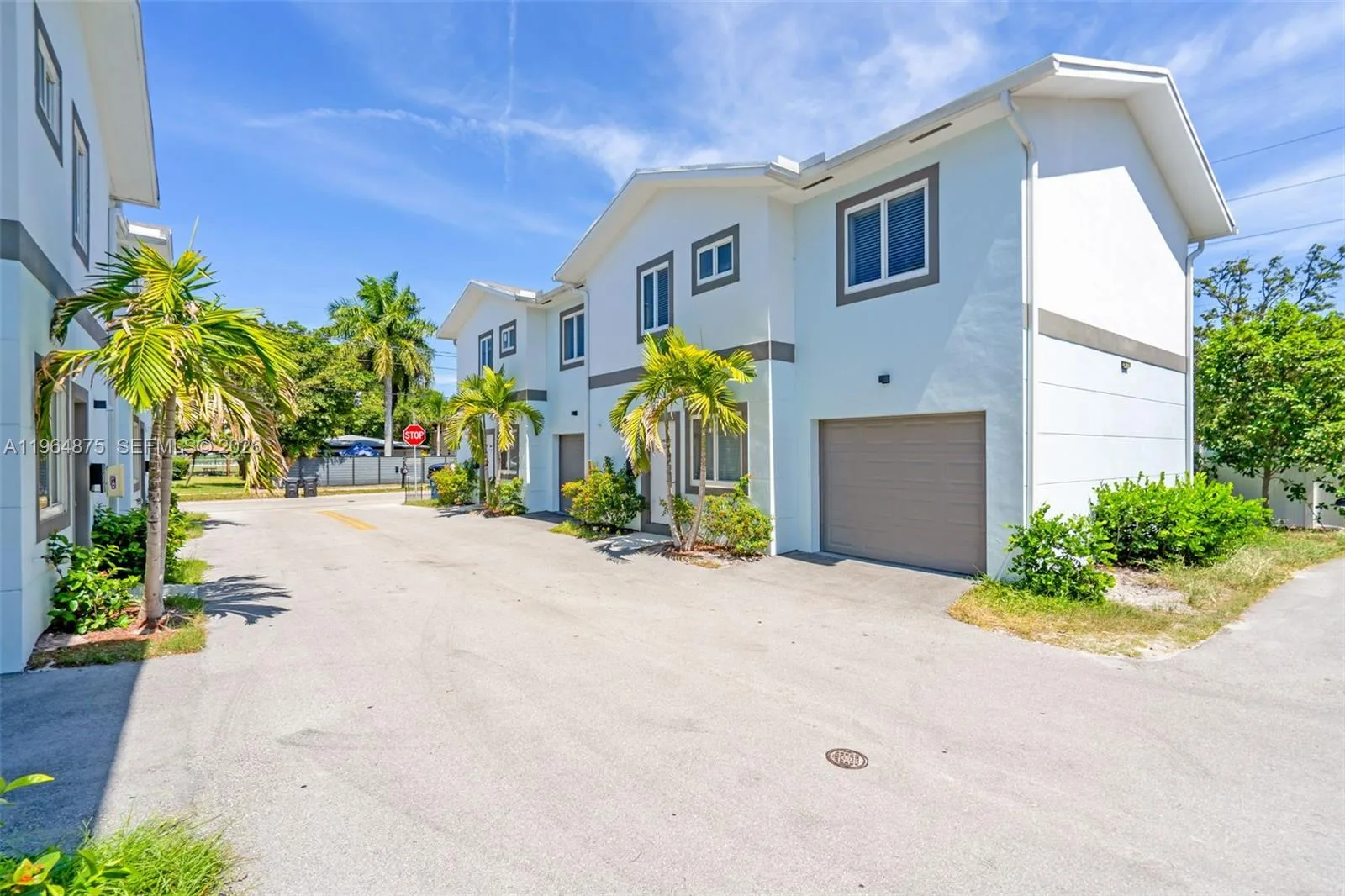 507 NW 8th Ave  #2, Fort Lauderdale, FL 33311 photo 3
