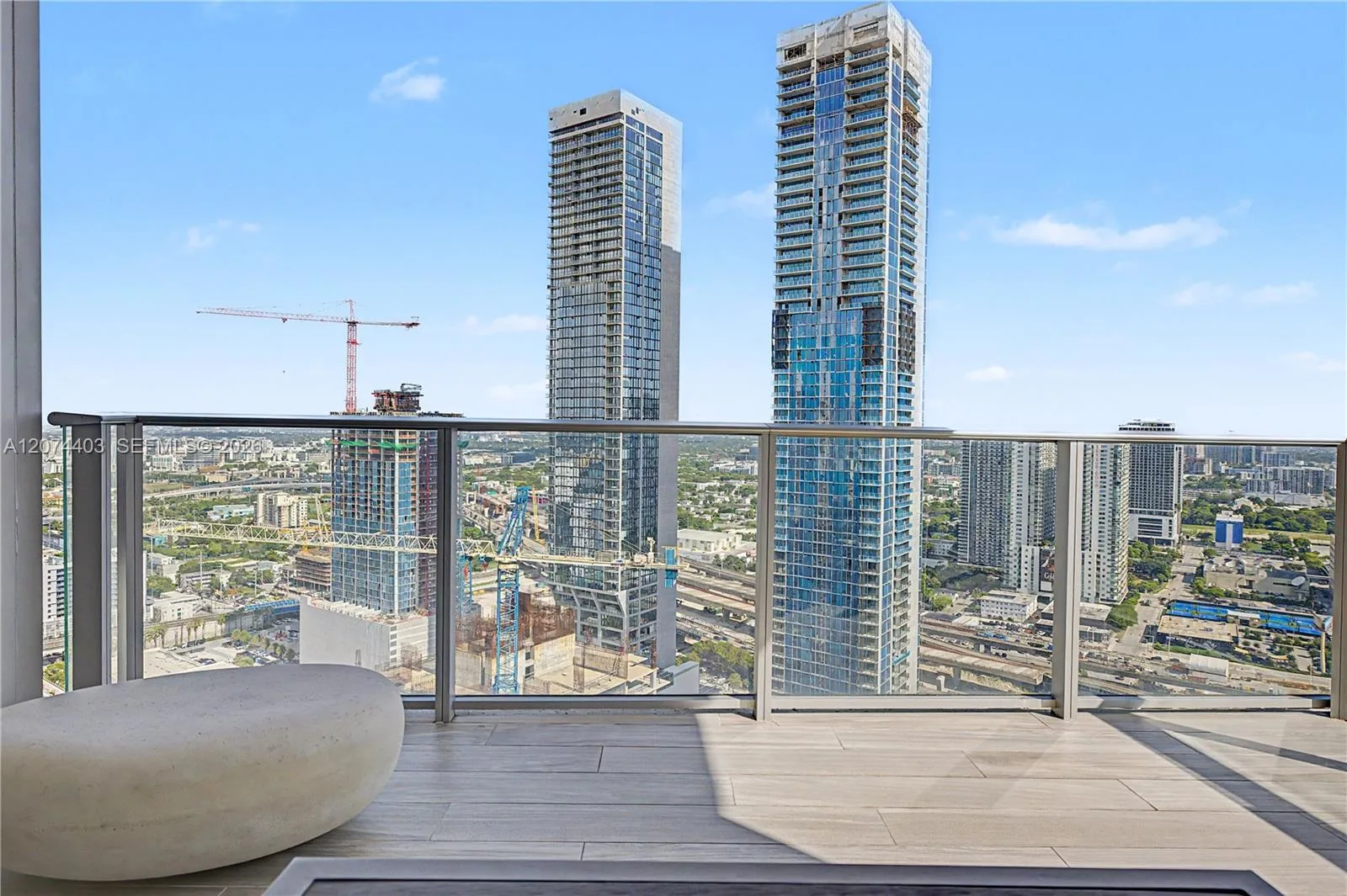 851 NE 1st Ave # 3301, Miami, FL 33132 photo 11