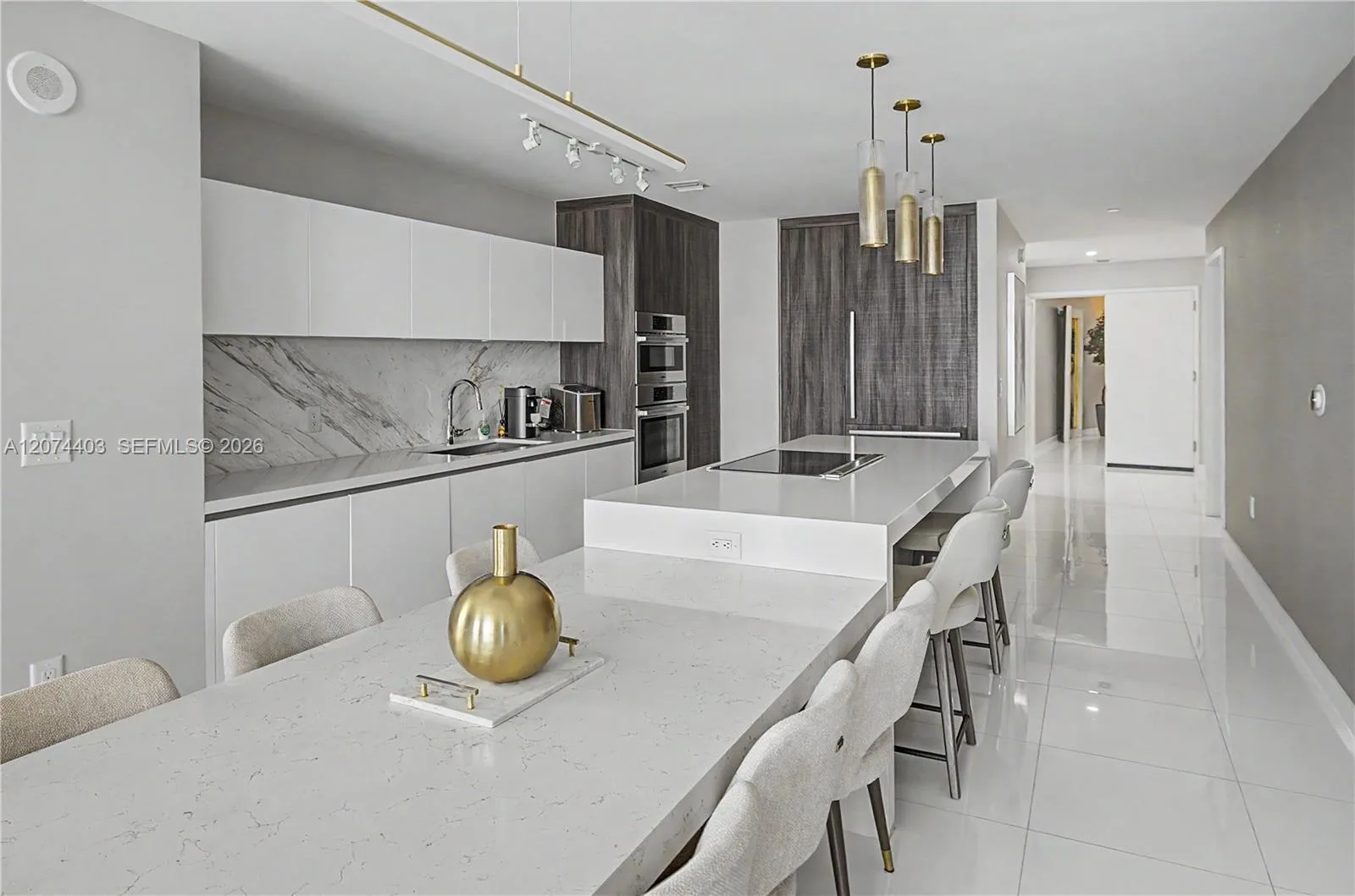 851 NE 1st Ave # 3301, Miami, FL 33132 photo 6
