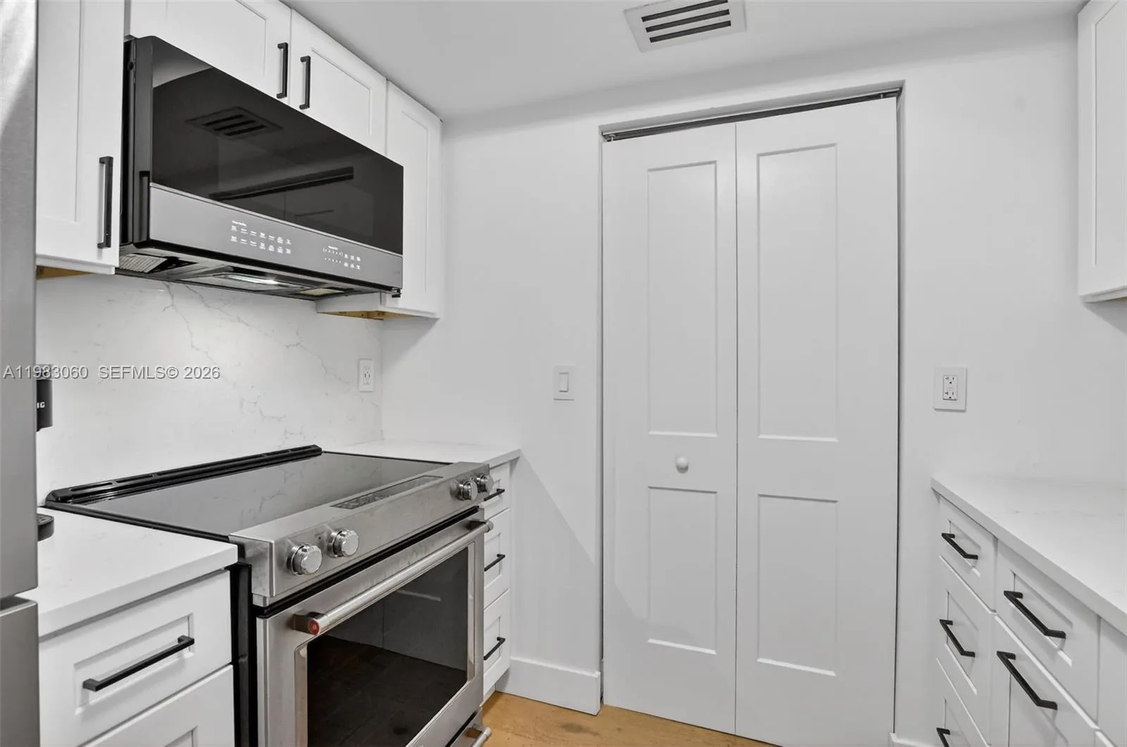 99 SE Mizner Blvd # 824, Boca Raton, FL 33432 photo 9
