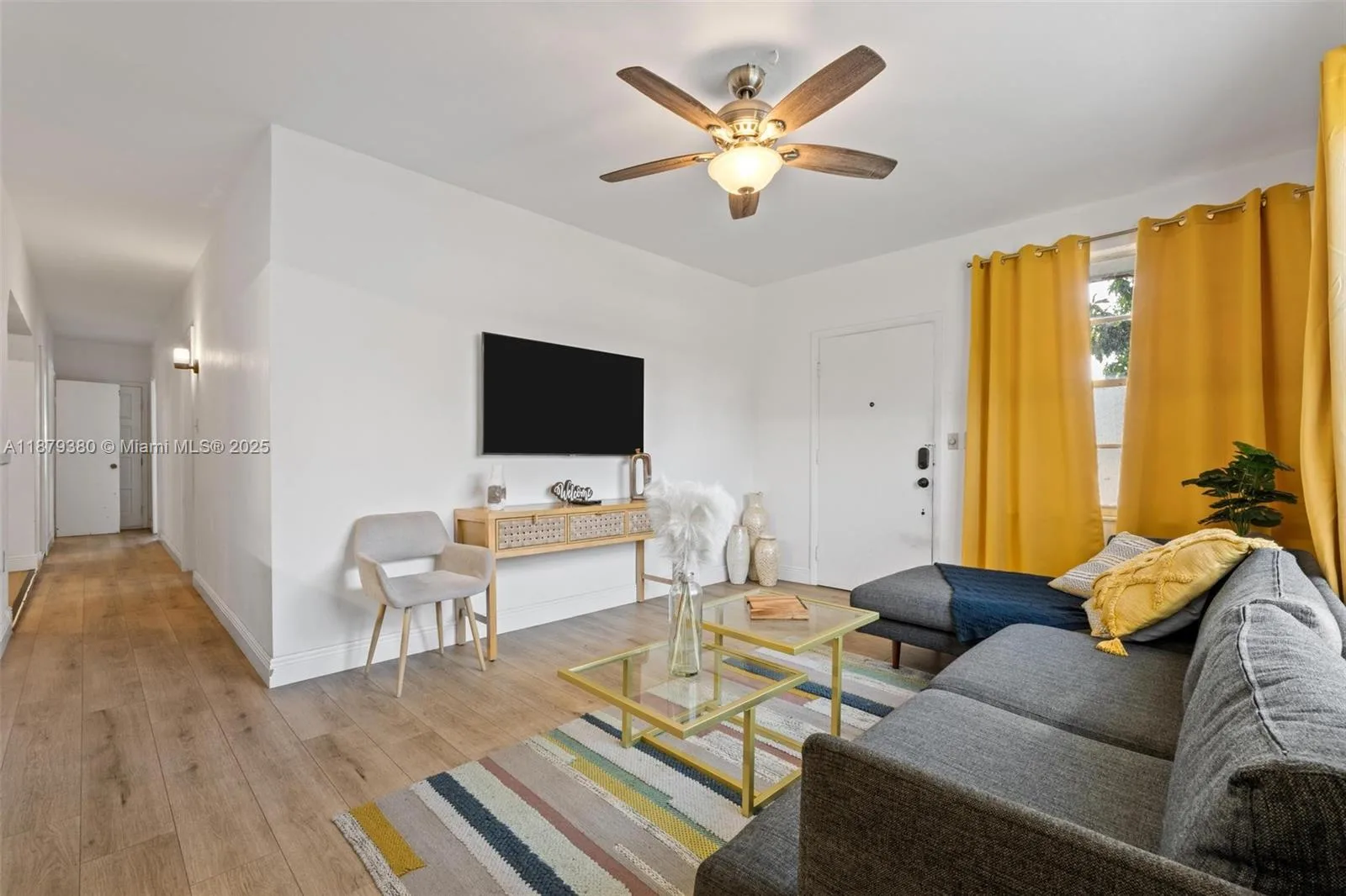 2453 SW 17th St # 2453, Miami, FL 33145 photo 3