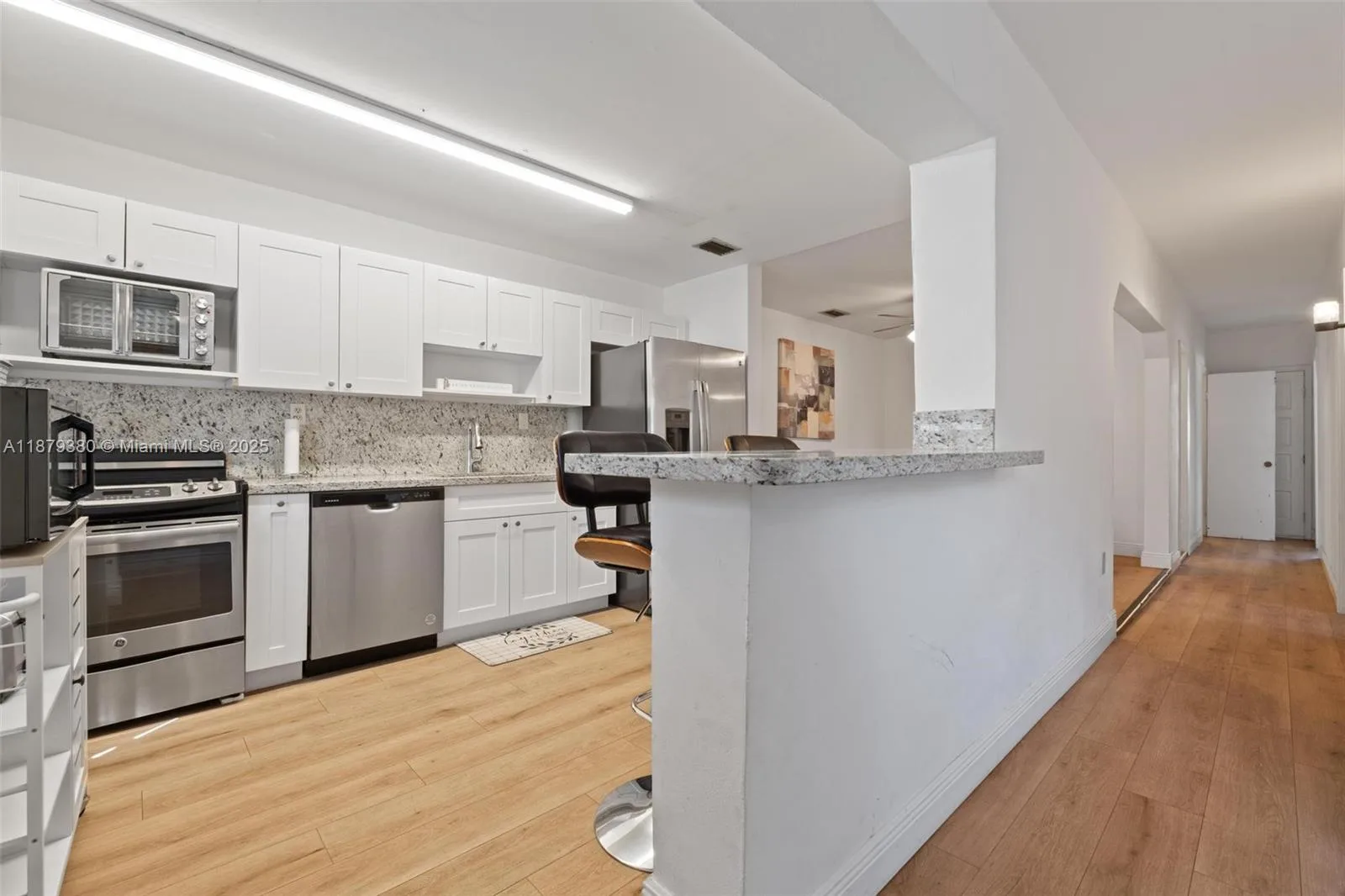 2453 SW 17th St # 2453, Miami, FL 33145 photo 5