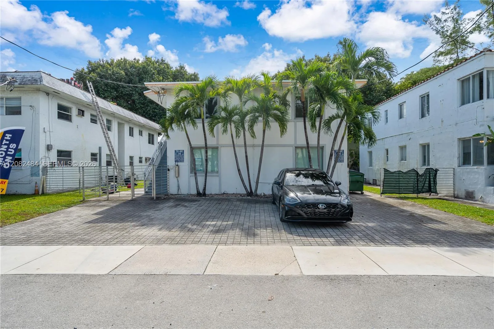 560 NE 63rd St # 3, Miami, FL 33138